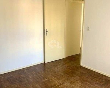 Apartamento para venda possui 60 metros quadrados com 2 quartos em Menino Deus - Porto Ale