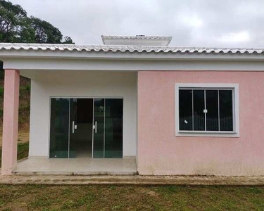 Casa com 2 quartos sendo 1 suite