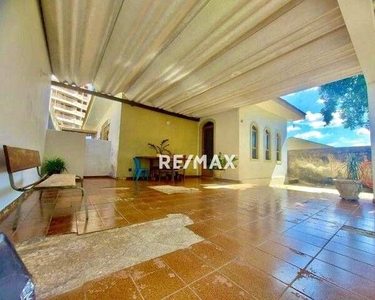 Casa com 3 dormitórios à venda, 138 m² por R$ 237.000,00 - Vila Guaíra - Presidente Pruden