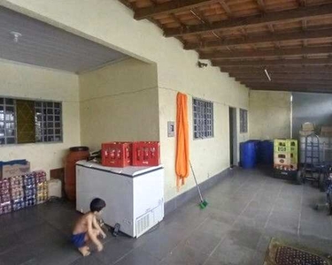 Casa com 3 quartos, sendo 1 com suíte na Quadra 304 - Recanto das Emas