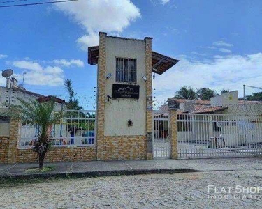 Casa em condomínio fechado com 3 suítes e 2 vagas em Messejana