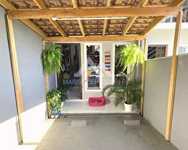 Casa Geminada para venda com 2 quartos em Guanabara - Joinville - SC