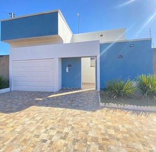 Casa para venda tem 10 metros quadrados com 3 quartos em Palmares - Juazeiro - Bahia.