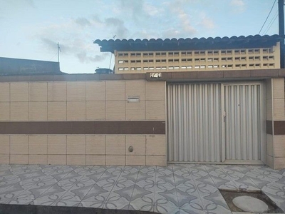 Casa para venda tem 200 metros quadrados com 3 quartos em Tabuleiro do Martins - Maceió -