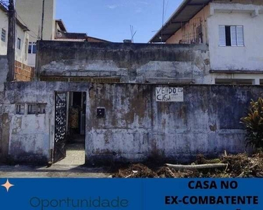 GRANDE OPORTUNIDADE -Terreno- Casa- Vila do ex- combatente 170m²