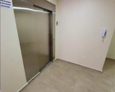 Lindo Apartamento com 2 qtos/elevador/1 vaga, à venda, 77 m² por R$ 299.000 - Granbery - J