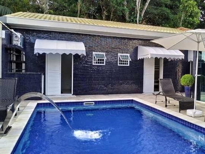 Casa com 5 dormitórios sendo 3 suítes, espaço gourmet e piscina a venda no módulo 30 da Ri