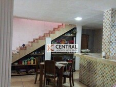 Casa em condomínio à venda no bairro Arembepe em Camaçari