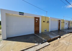 Casa para venda possui 75 metros quadrados com 2 quartos em Gereraú - Itaitinga - CE