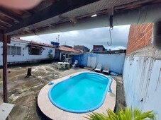 Casa para venda tem 396 metros quadrados com 4 quartos em Feitosa - Maceió - AL