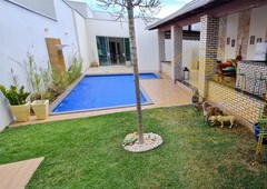 LINDÍSSIMA Casa em condomínio rua 04 Vicente pires lote 400m2 com 3 quartos piscina churr