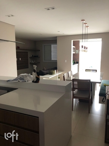 Apartamento à venda em Jaguaré com 70 m², 2 quartos, 1 suíte, 2 vagas