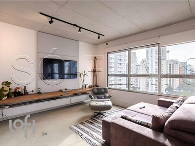 Apartamento à venda em Vila Olímpia com 69 m², 1 quarto, 1 suíte, 2 vagas