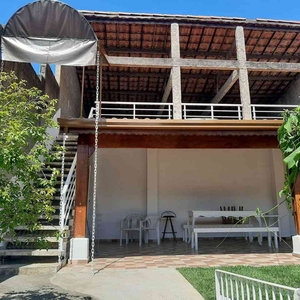 Casa com 4 quartos à venda no bairro Jordanópolis, 300m²