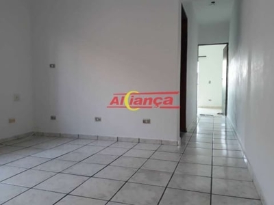 Casa para alugar com 02 quartos, 63m², parque continental iii - guarulhos/sp por r$ 1.500,00