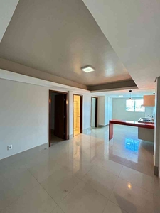 Apartamento com 2 quartos à venda no bairro Brasília/Plano Piloto, 60m²