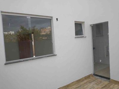 Apartamento com 2 quartos à venda no bairro Jardim Vitória, 55m²