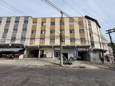 Apartamento com 3 quartos para alugar na avenida doutor paulo japiassu coelho, 91, cascatinha, juiz de fora, 72 m2 por r$ 1.200