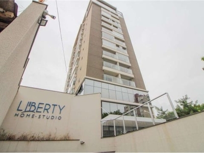 Apartamento mobiliado para locação no condomínio liberty home studio, no jardim faculdade com 31m² no valor de r$ 2450,00