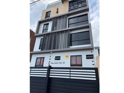 Apartamento para locação res. way sunset flats, r$2.500,00, semi mobiliado, 2 quartos, bessa