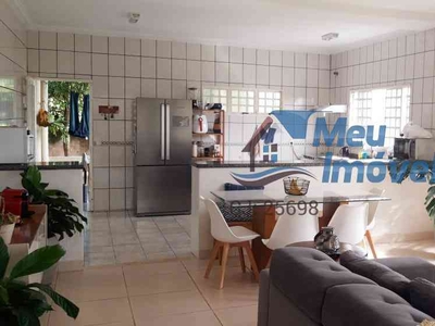 Casa em Condomínio com 5 quartos à venda no bairro Brasília/Plano Piloto, 230m²