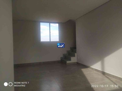Cobertura com 2 quartos à venda no bairro Ana Lúcia, 67m²