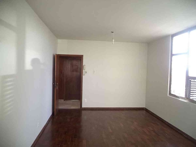 Sala para alugar no bairro Cruzeiro, 28m²
