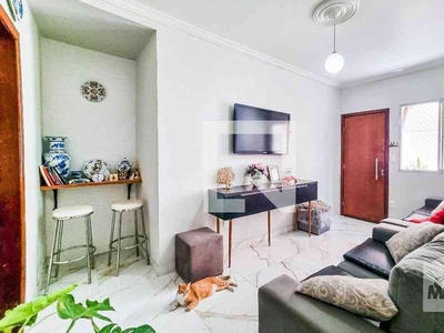Apartamento com 3 quartos à venda no bairro Ouro Preto, 70m²