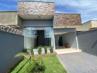 Casa com 3 quartos à venda