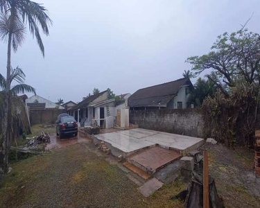 CASA RESIDENCIAL em Guaratuba - PR, Figueira