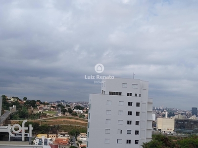 Apartamento à venda em Fernão Dias com 128 m², 2 quartos, 1 suíte, 1 vaga