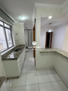 Apartamento à venda em União com 74 m², 3 quartos, 1 suíte, 2 vagas