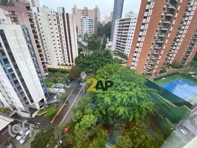 Apartamento à venda em Vila Sônia com 300 m², 4 quartos, 4 suítes, 4 vagas