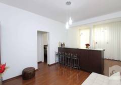 Apartamento com 2 quartos à venda no bairro Barro Preto, 70m²