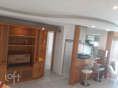 Apartamento à venda em Barra da Tijuca com 64 m², 1 quarto, 2 vagas