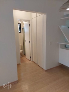 Apartamento à venda em Moema Pássaros com 44 m², 1 quarto, 1 vaga