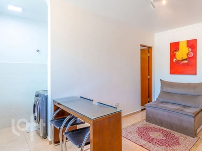 Apartamento à venda em Penha com 45 m², 2 quartos, 1 vaga