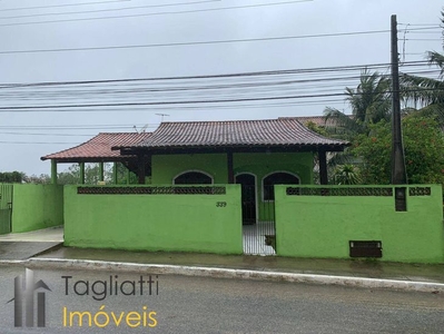 Casa à venda no bairro Iguaba Grande em Iguaba Grande