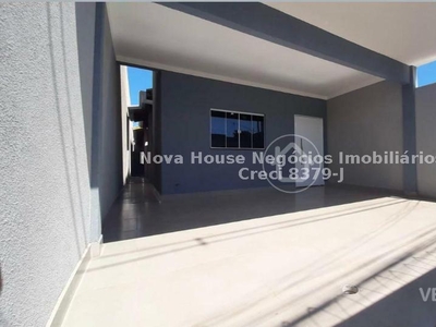 Casa Térrea com 4 Quartos à Venda por R$ 2.100.000