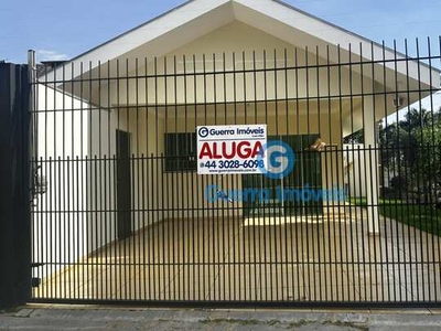 Casa para alugar com 3 quartos no Jd. Itália