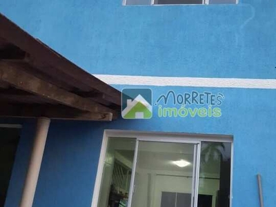 Sobrado à venda no bairro Núcleo Rio do Pinto - Morretes/PR, Urbana
