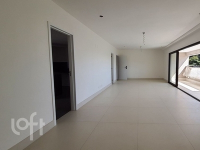 Apartamento à venda em Santo Antônio com 173 m², 4 quartos, 2 suítes, 4 vagas