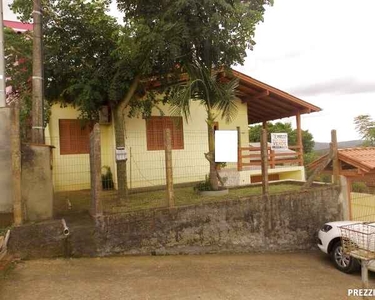 Casa com 3 Dormitorio(s) localizado(a) no bairro Planalto em Parobé / RIO GRANDE DO SUL R