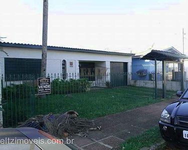 Casa com 3 Dormitorio(s) localizado(a) no bairro Rincão dos Ilhéus em Estância Velha / RI