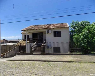 Casa com 5 Dormitorio(s) localizado(a) no bairro Petrópolis em Taquara / RIO GRANDE DO SU