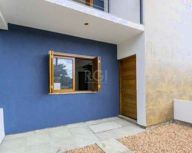 ![CDATA[Casa para Venda - 211m², 2 dormitórios, sendo 1 suites, 3 vagas - Hípica]]