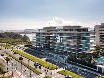 Apartamento à venda em Barra da Tijuca com 131 m², 1 quarto, 1 suíte, 2 vagas