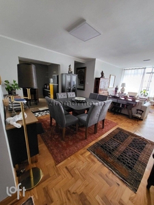 Apartamento à venda em Bela Vista com 123 m², 3 quartos, 1 suíte, 1 vaga
