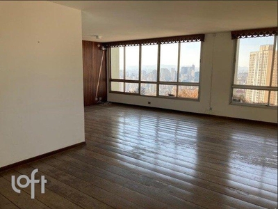 Apartamento à venda em Bela Vista com 155 m², 3 quartos, 1 suíte, 2 vagas