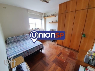 Apartamento à venda em Bela Vista com 182 m², 4 quartos, 1 suíte, 2 vagas